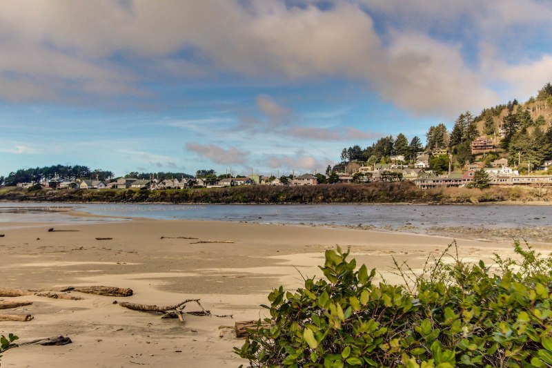 Dog Friendly Lodging Oregon Coast