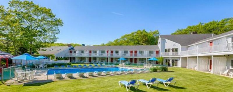 Pet Friendly Resorts Near Kennebunkport Me