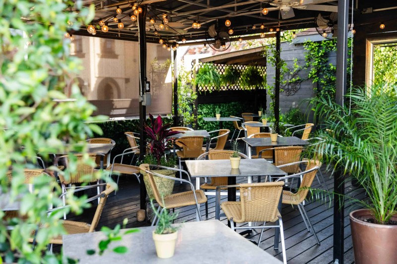 Nice Restaurants Near Me With Outdoor Seating